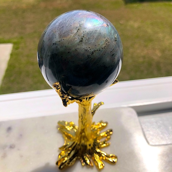 Labradorite Sphere - Picture 3 of 8